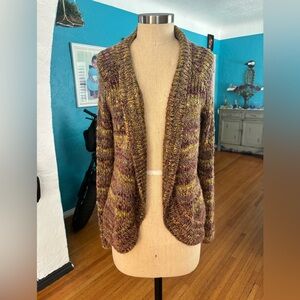 Gorgeous cardigan sweater multi color warm colors.